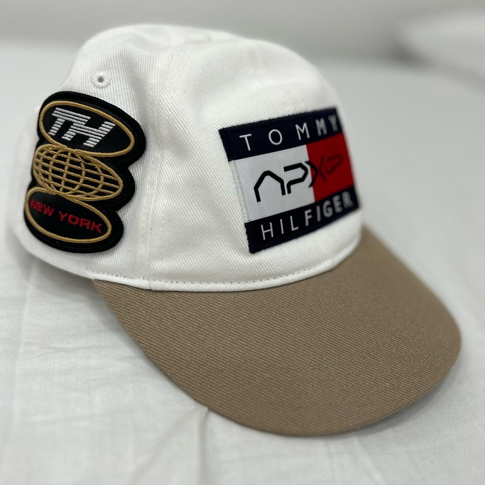 Tommy Hilfiger White Cap with Gold Embroidery